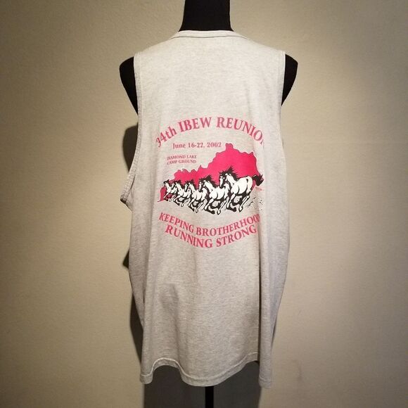 VINTAGE IBEW UNION TANK TOP 2XL 34TH WEST LOUISVILLE KY USA MADE 2002. (PUR1) - Picture 6 of 6